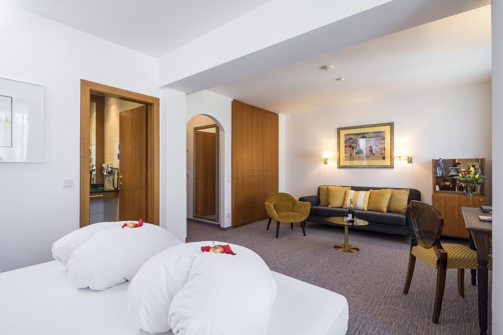 Hotel Goritschnigg Фельден-ам-Вёртер-Зе Экстерьер фото